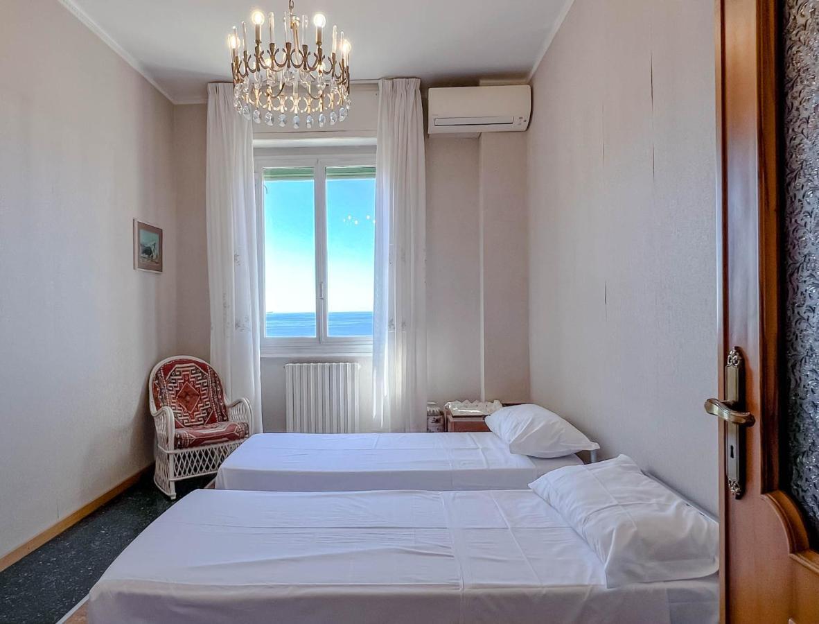 Grande Appartamento Vista Mare Varazze Ngoại thất bức ảnh