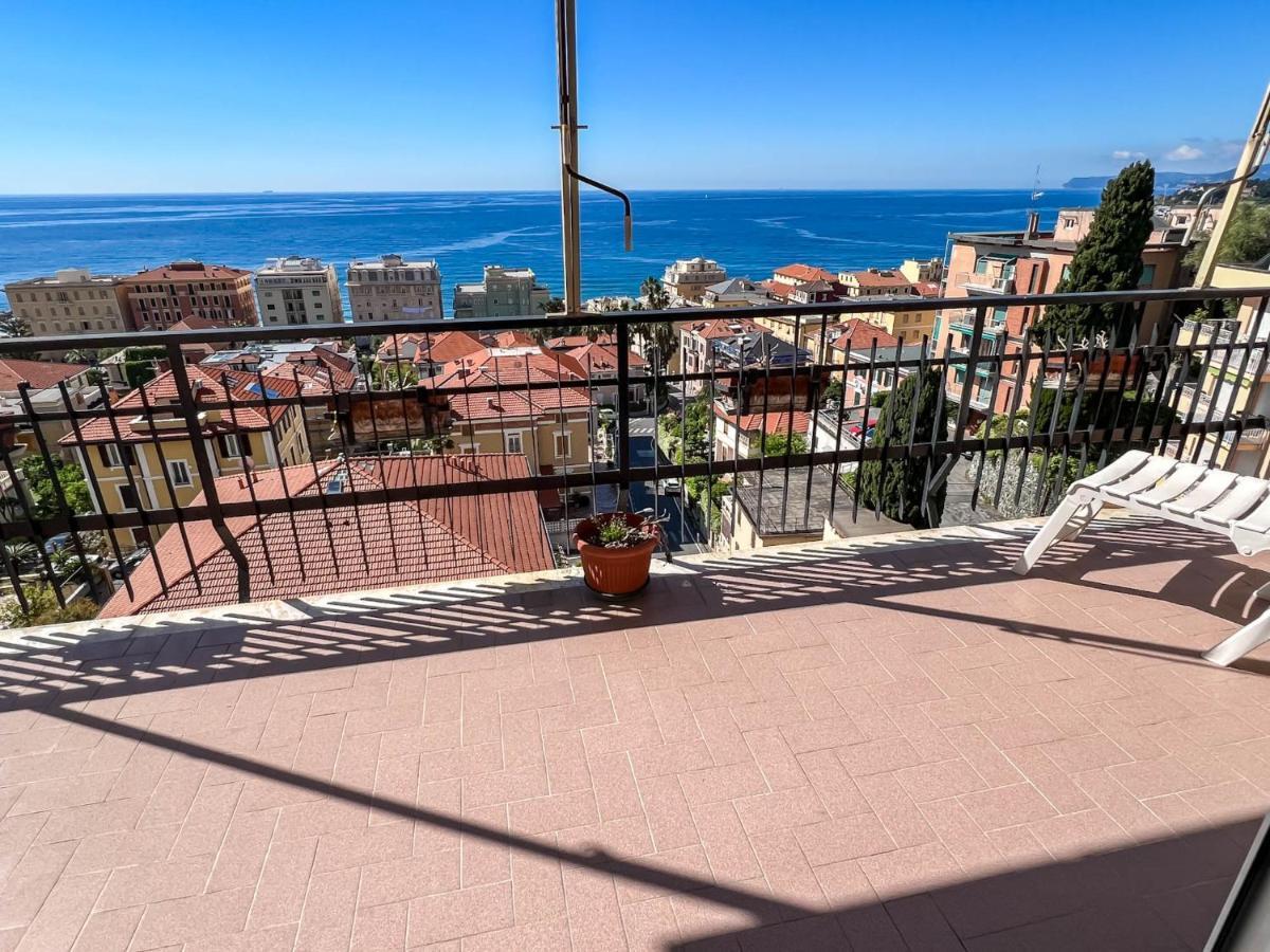 Grande Appartamento Vista Mare Varazze Ngoại thất bức ảnh