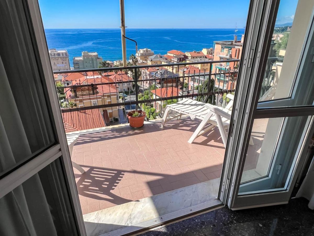 Grande Appartamento Vista Mare Varazze Ngoại thất bức ảnh